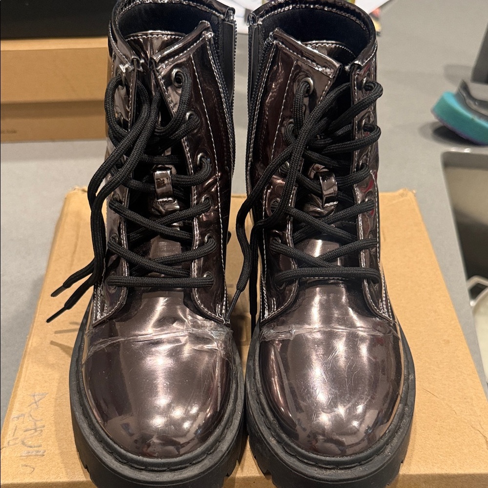 Steve Madden Glossy Black Lace-Up Boots